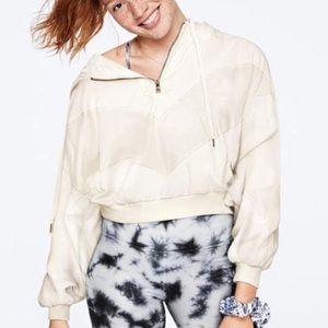 VS PINK SLOUCHY SPORT PULLOVER CROP 1/2 ZIP HOODIE